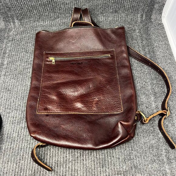 Sophisticated Brown Leather Backpack - Picture 1 of 7